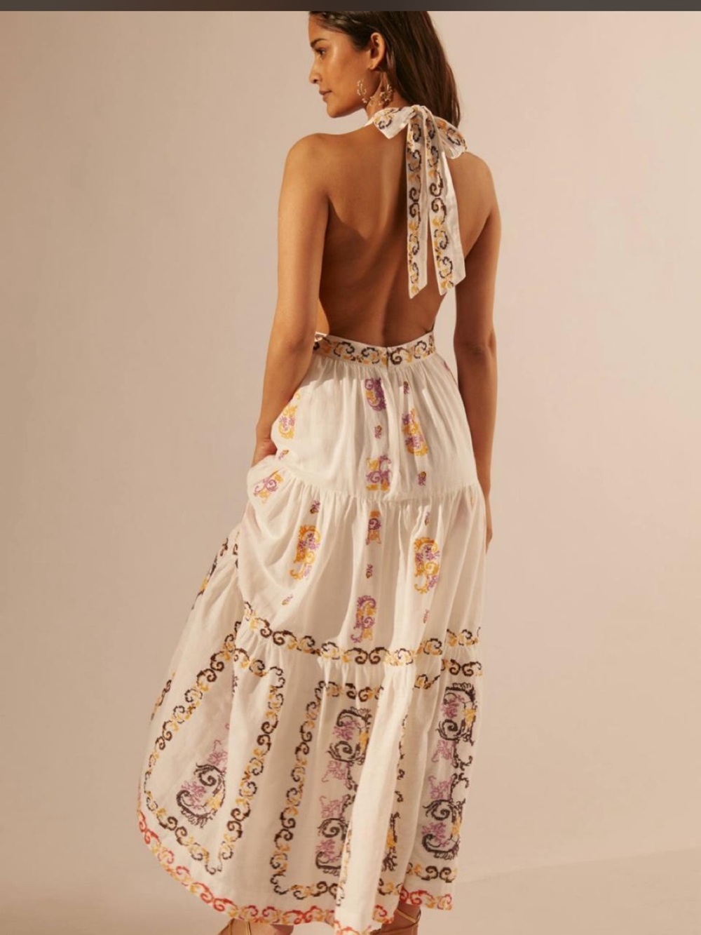 Medallion Halter Maxi Dress Anthropologie - Picture 3 of 8